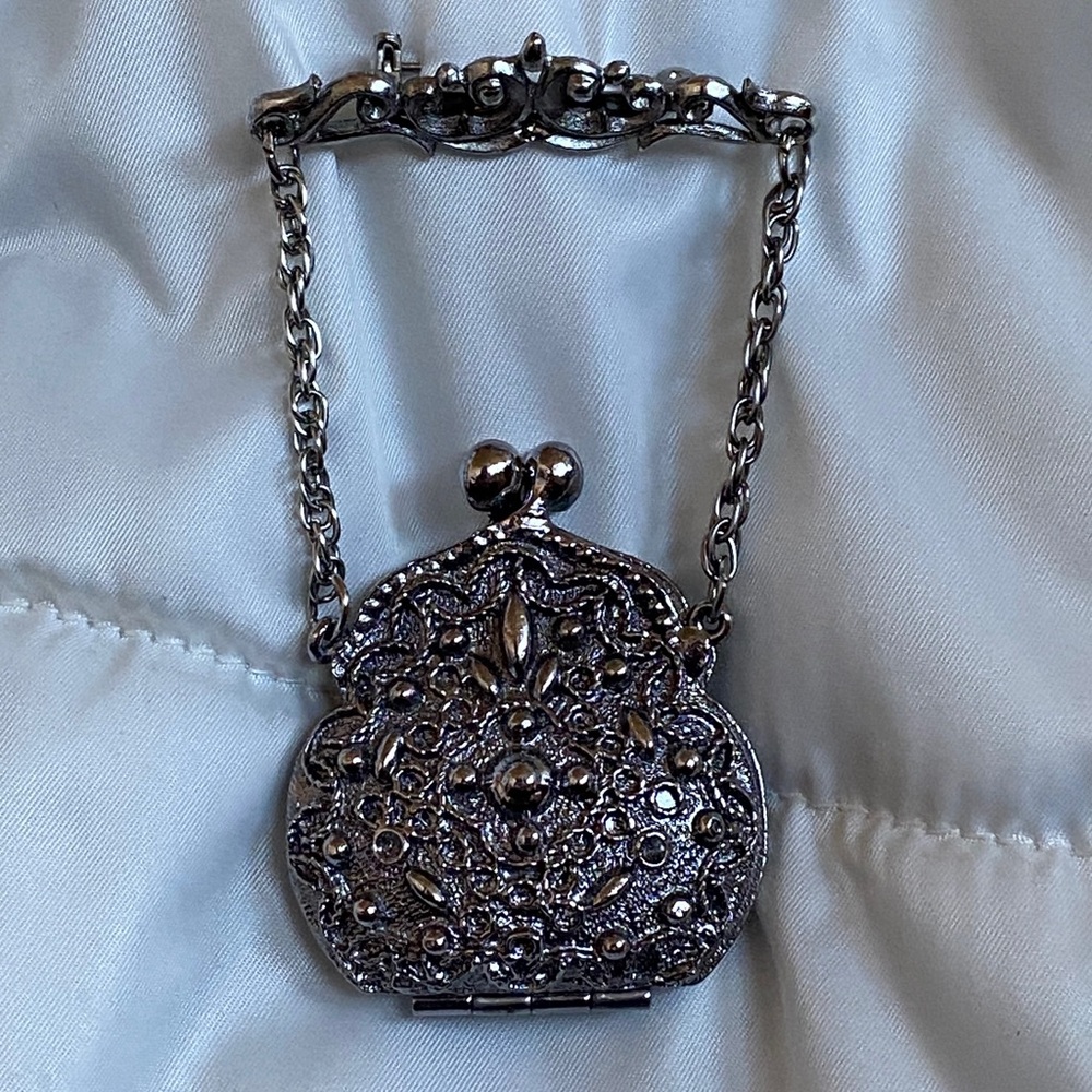 Vintage Silvertone Purse Pocketbook  Pin Opens - Picture 12 of 15